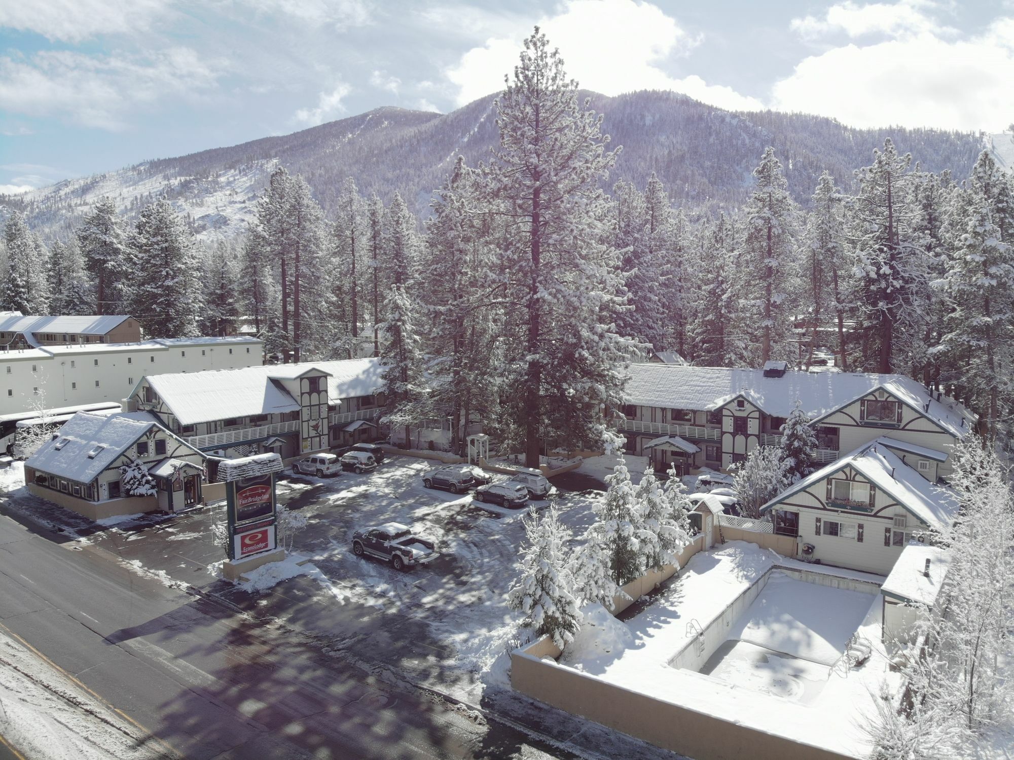 Econo Lodge Inn & Suites Heavenly Village Area South Lake Tahoe Exteriér fotografie